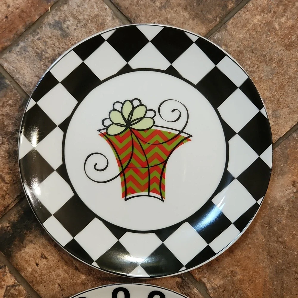 Pier 1 Imports Christmas Plates